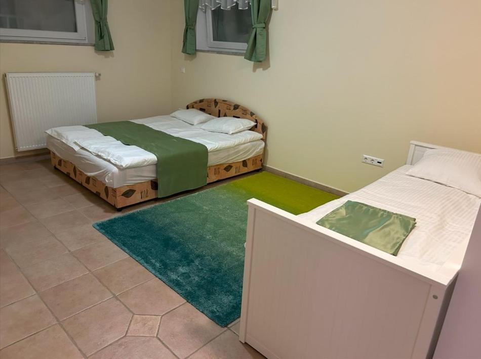 Sos Apartments ราโดว์ลิตซา ภายนอก รูปภาพ