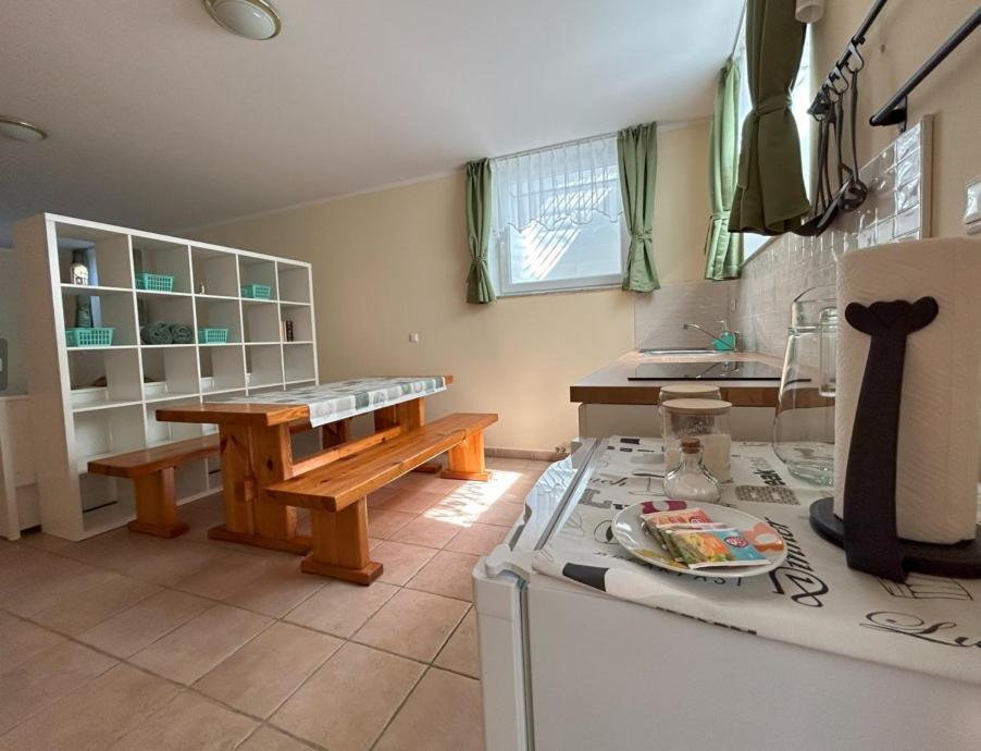 Sos Apartments ราโดว์ลิตซา ภายนอก รูปภาพ