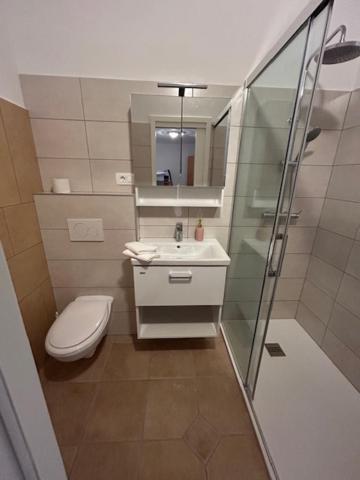 Sos Apartments ราโดว์ลิตซา ภายนอก รูปภาพ